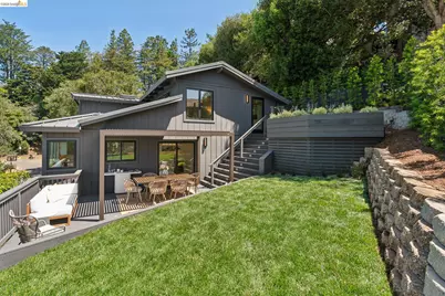 6200 Wood Dr, Oakland, CA 94611 - Photo 6