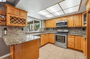 109 Crownpointe Dr, Vallejo, CA 94591 - Photo 22