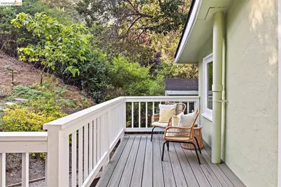 3001 Jordan Rd, Oakland, CA 94602 - Photo 32