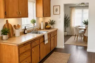 251 E 17th St, Pittsburg, CA 94565 - Photo 8
