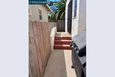 251 E 17th Street, Pittsburg, CA 94565 - Photo 18