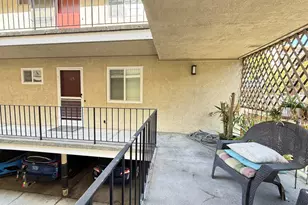 10 Moss Ave, Oakland, CA 94610 - Photo 12