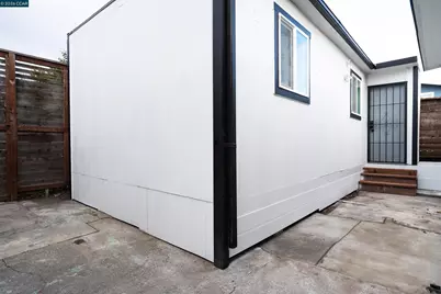 965 Arlington Ave, Oakland, CA 94608 - Photo 16