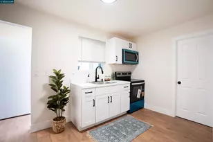 965 Arlington Ave, Oakland, CA 94608 - Photo 18