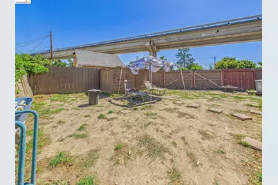 19034 Western Blvd, Hayward, CA 94541 - Photo 22