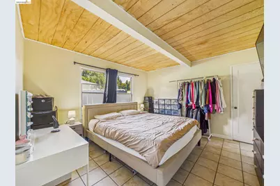 19034 Western Blvd, Hayward, CA 94541 - Photo 16