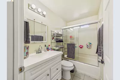 19034 Western Blvd, Hayward, CA 94541 - Photo 18