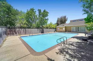 717 Beelard Dr, Vacaville, CA 95687 - Photo 36