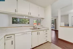 717 Beelard Dr, Vacaville, CA 95687 - Photo 14