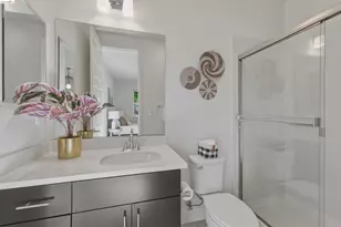 467 Mitchell Ave, Alameda, CA 94501 - Photo 8