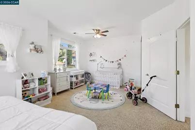 242 El Pueblo Pl, Clayton, CA 94517 - Photo 20