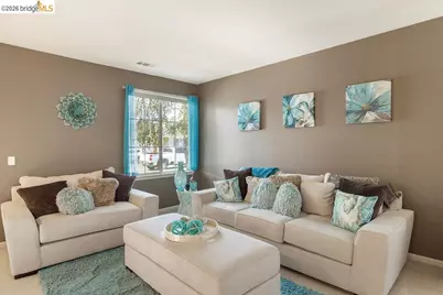4004 Blacksmith Cir, Oakley, CA 94561 - Photo 4