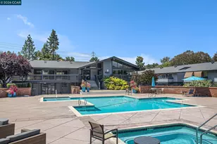 205 Masters Ct, Walnut Creek, CA 94598 - Photo 20