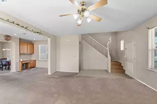 1153 Syracuse Ln, Manteca, CA 95336 - Photo 4