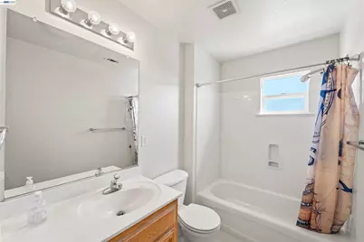 1153 Syracuse Ln, Manteca, CA 95336 - Photo 10