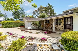 61 Sullivan Dr, Moraga, CA 94556 - Photo 4