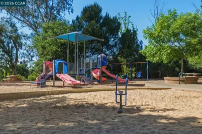 545 Marblehead Ln, Walnut Creek, CA 94598 - Photo 58