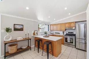 27767 Coronado Way, Hayward, CA 94545 - Photo 10
