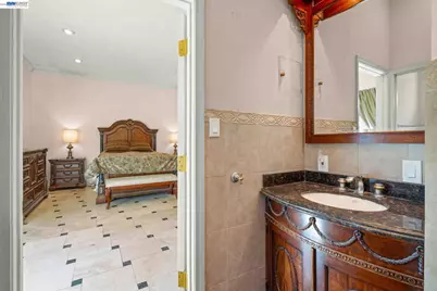 8591 Beverly Ln, Dublin, CA 94568 - Photo 24