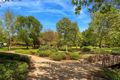 5633 San Antonio St, Pleasanton, CA 94566 - Photo 40