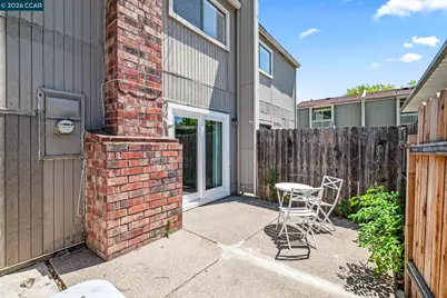 1588 Newborough Dr, Sacramento, CA 95833 - Photo 20