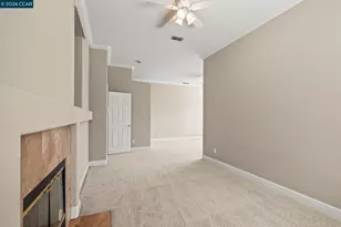 7908 Gazelle Trail Way, Antelope, CA 95843 - Photo 16