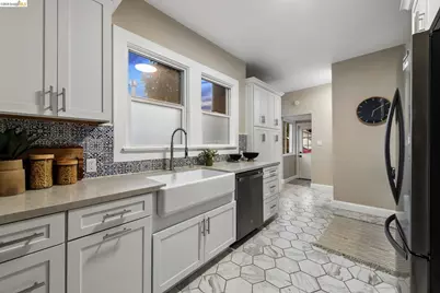 1108 Dwight Way, Berkeley, CA 94702 - Photo 52