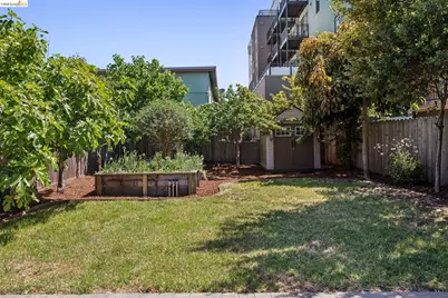 1108 Dwight Way, Berkeley, CA 94702 - Photo 34