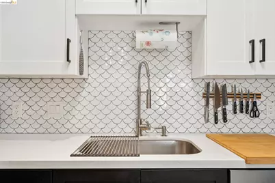 574 48th St #203, Oakland, CA 94609 - Photo 10