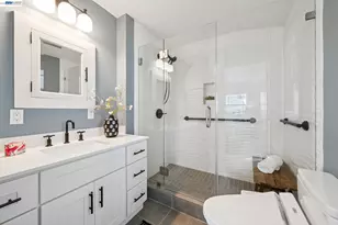 5161 Trask St, Oakland, CA 94601 - Photo 24