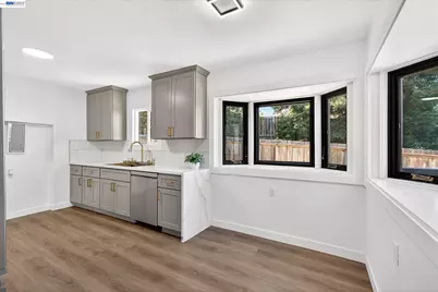 3280 Ohlone Way, Hayward, CA 94541 - Photo 20