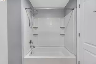 2220 Gellert Blvd, South San Francisco, CA 94080 - Photo 24