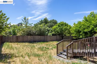 4591 Edwards Ln, Castro Valley, CA 94546 - Photo 30