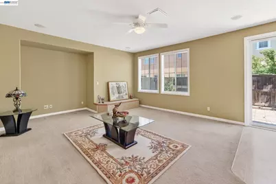 9348 Vintner Circle, Patterson, CA 95363 - Photo 16