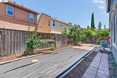 9348 Vintner Circle, Patterson, CA 95363 - Photo 38