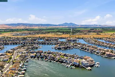 2055 Cypress Pt, Discovery Bay, CA 94505 - Photo 48