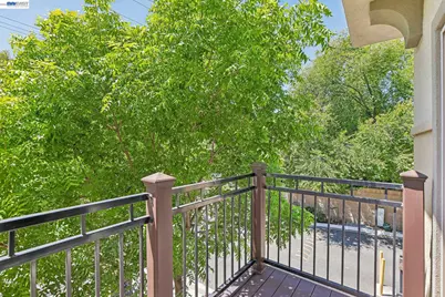 1250 Detroit Ave #1, Concord, CA 94520 - Photo 4