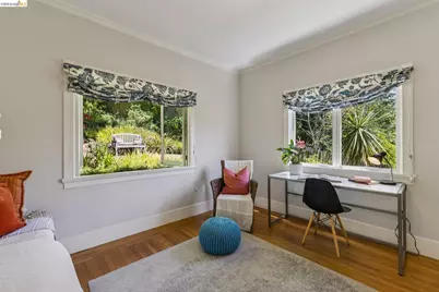 8 Mosswood Rd, Berkeley, CA 94704 - Photo 26
