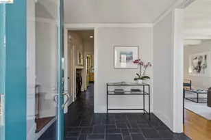 8 Mosswood Rd, Berkeley, CA 94704 - Photo 4
