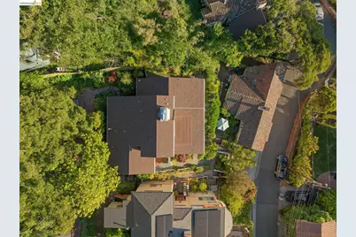 8 Mosswood Rd, Berkeley, CA 94704 - Photo 48