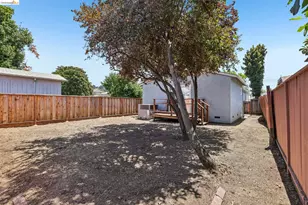 2229 88th Ave, Oakland, CA 94605 - Photo 28