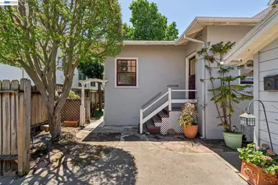 1915 Alameda Ave, Alameda, CA 94501 - Photo 4