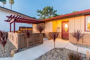 144 Dartmouth Pl, Benicia, CA 94510 - Photo 6
