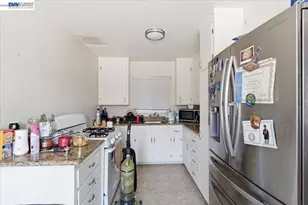 882 Tennyson Rd, Hayward, CA 94544 - Photo 38
