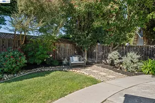 7403 Hillsdale Dr, Pleasanton, CA 94588 - Photo 54