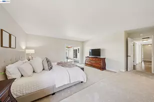 7403 Hillsdale Dr, Pleasanton, CA 94588 - Photo 32