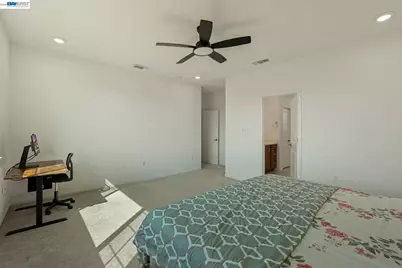 15887 Brownstone Ct, Lathrop, CA 95330 - Photo 48