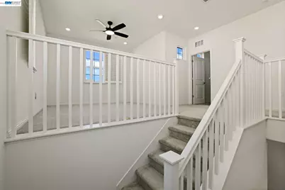 15887 Brownstone Ct, Lathrop, CA 95330 - Photo 36