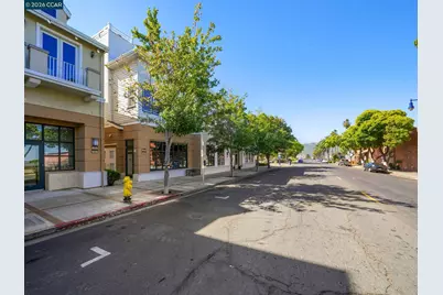 228 1st St, Benicia, CA 94510 - Photo 36