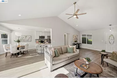 429 Chaffee Ln, Waterford, CA 95386 - Photo 8
